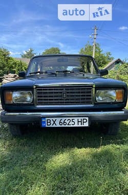 Седан ВАЗ / Lada 2107 2005 в Хмельницькому