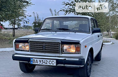 Седан ВАЗ / Lada 2107 2004 в Кропивницькому