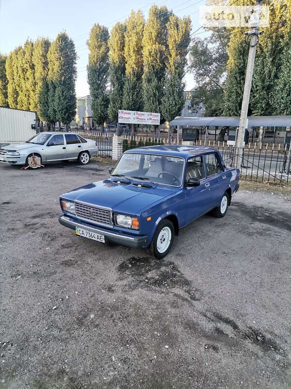 Седан ВАЗ / Lada 2107 2006 в Черкассах