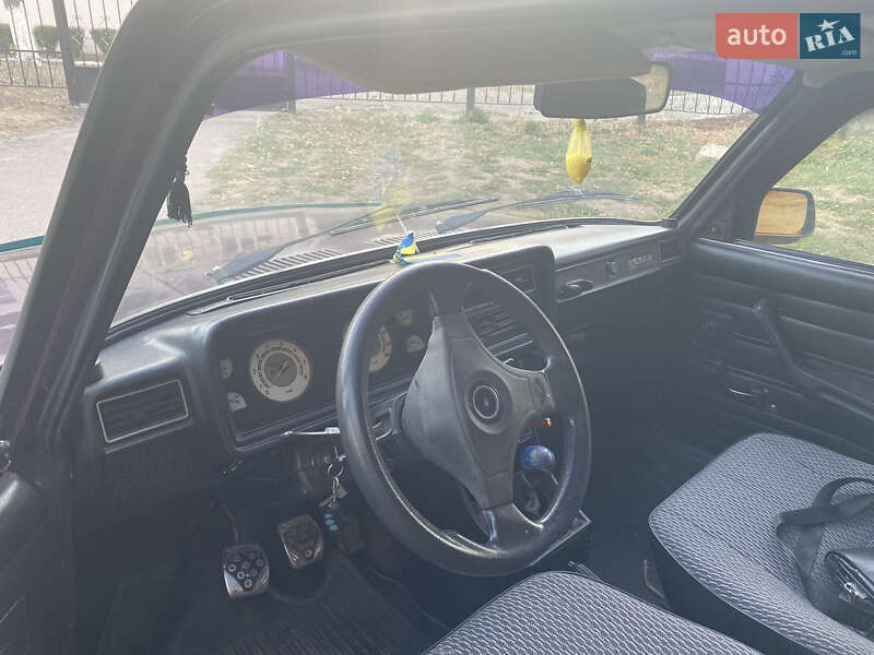 Седан ВАЗ / Lada 2107 2005 в Нежине