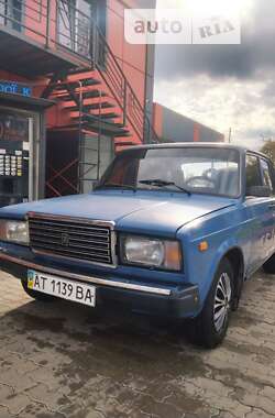 Седан ВАЗ / Lada 2107 2005 в Калуші