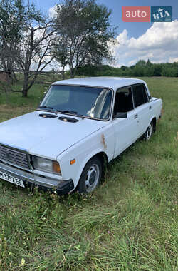 Седан ВАЗ / Lada 2107 2004 в Шостці