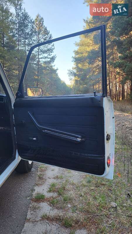 Седан ВАЗ / Lada 2107 1992 в Переяславі