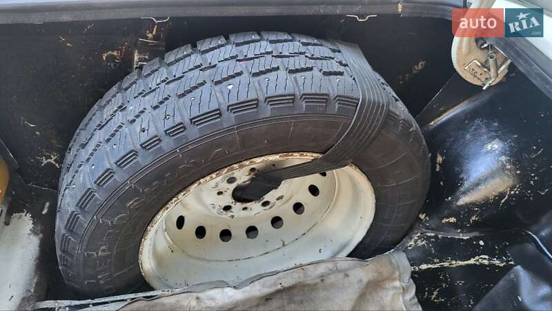 Седан ВАЗ / Lada 2107 1992 в Переяславі