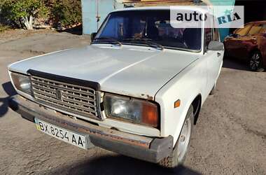 Седан ВАЗ / Lada 2107 2004 в Хмельницькому