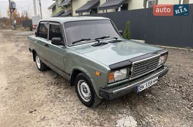 Седан ВАЗ / Lada 2107 2007 в Києві