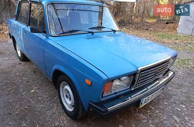 Седан ВАЗ / Lada 2107 2004 в Запоріжжі