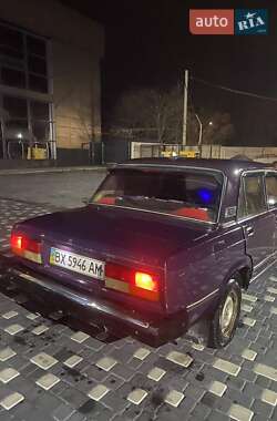 Седан ВАЗ / Lada 2107 2002 в Шепетовке