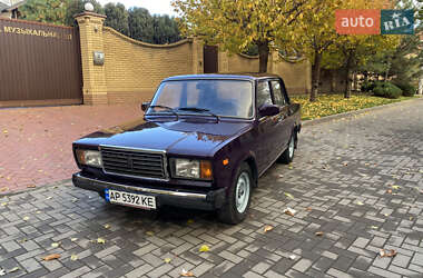 Седан ВАЗ / Lada 2107 2004 в Запорожье