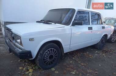 Седан ВАЗ / Lada 2107 1988 в Березному