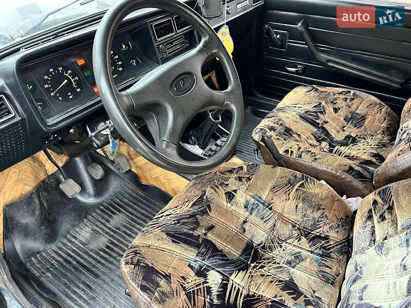 Седан ВАЗ / Lada 2107 1998 в Апостолово фото 12 Седан ВАЗ / Lada 2107 1998 в Апостолово