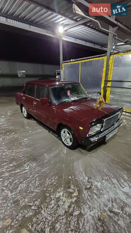 Седан ВАЗ / Lada 2107 2007 в Павлограді