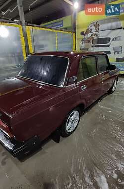 Седан ВАЗ / Lada 2107 2007 в Павлограді