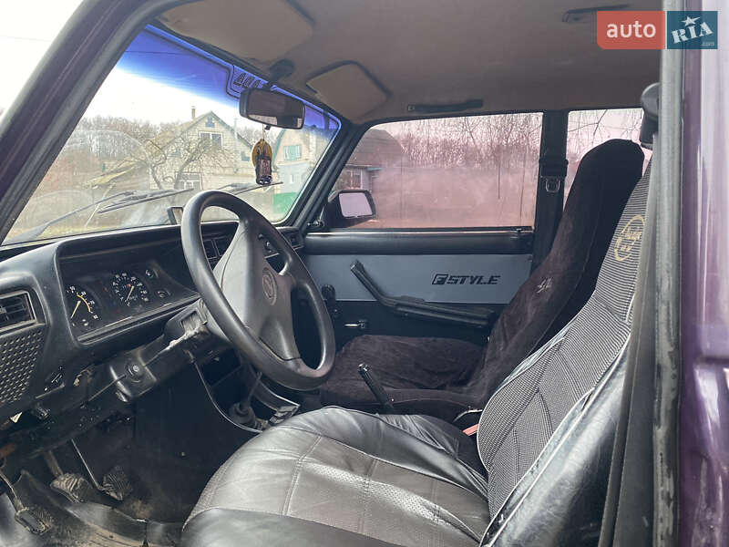 Седан ВАЗ / Lada 2107 1998 в Прилуках