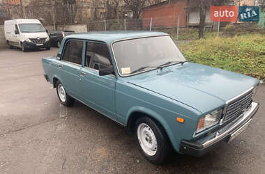 Седан ВАЗ / Lada 2107 2005 в Рівному