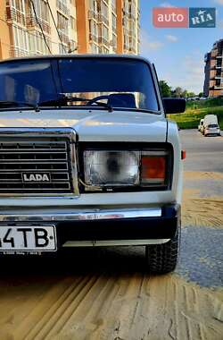 Седан ВАЗ / Lada 2107 1992 в Львові