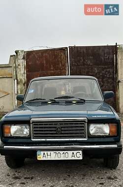 Седан ВАЗ / Lada 2107 2004 в Славянске