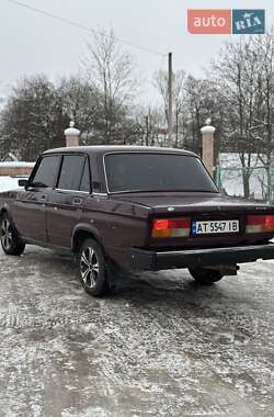 Седан ВАЗ / Lada 2107 2006 в Надвірній