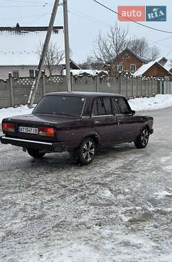 Седан ВАЗ / Lada 2107 2006 в Надвірній