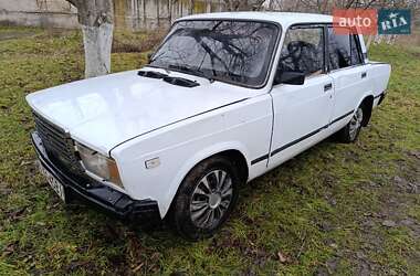 Седан ВАЗ / Lada 2107 1987 в Бару