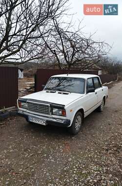 Седан ВАЗ / Lada 2107 1993 в Умані