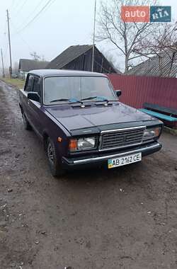 Седан ВАЗ / Lada 2107 2003 в Жмеринці