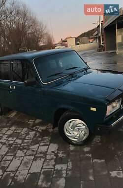 Седан ВАЗ / Lada 2107 2002 в Бережанах