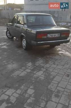 Седан ВАЗ / Lada 2107 2002 в Бережанах