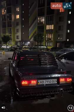 Седан ВАЗ / Lada 2107 1998 в Киеве