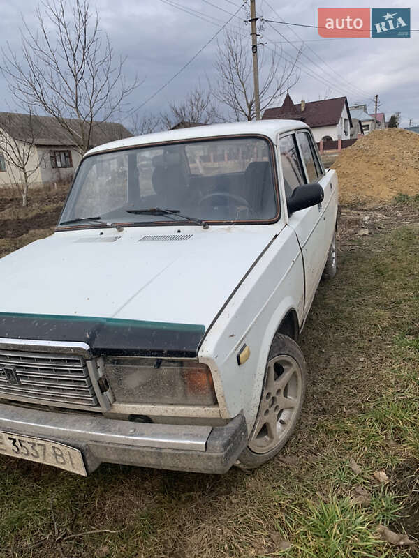 Седан ВАЗ / Lada 2107 1988 в Заставной