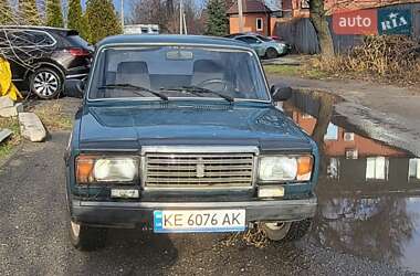 Седан ВАЗ / Lada 2107 2002 в Дніпрі