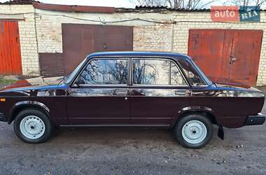 Седан ВАЗ / Lada 2107 2008 в Смілі