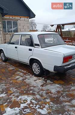 Седан ВАЗ / Lada 2107 2006 в Ніжині