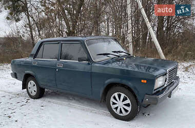 Седан ВАЗ / Lada 2107 2005 в Охтирці