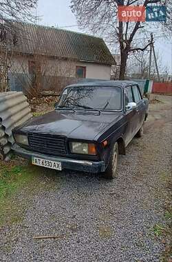 Седан ВАЗ / Lada 2107 1985 в Бару