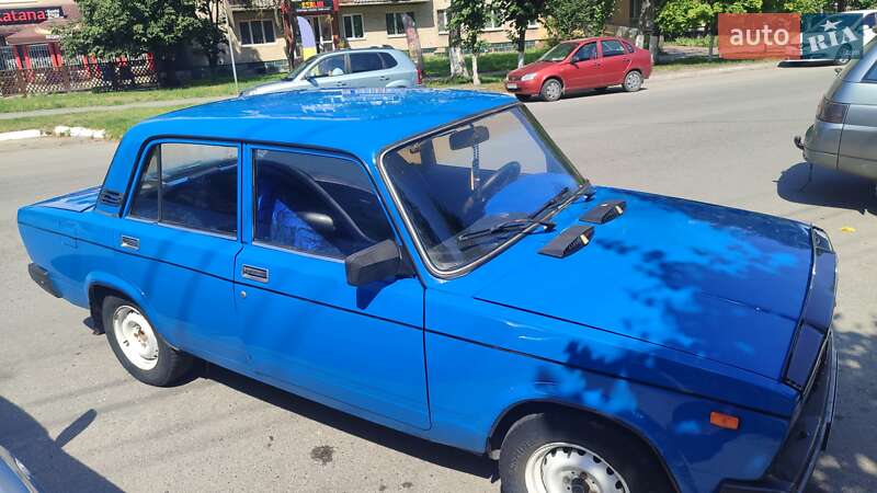 Седан ВАЗ / Lada 2107 2005 в Шепетовке