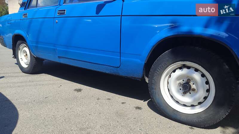 Седан ВАЗ / Lada 2107 2005 в Шепетовке