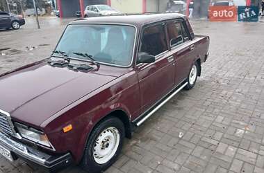 Седан ВАЗ / Lada 2107 2007 в Дубні