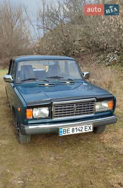 Седан ВАЗ / Lada 2107 2004 в Миколаєві