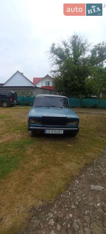 Седан ВАЗ / Lada 2107 2005 в Хотине