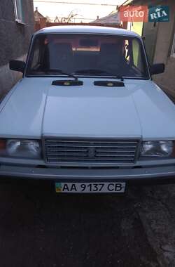 Седан ВАЗ / Lada 2107 1991 в Києві