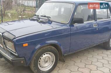 Седан ВАЗ / Lada 2107 2002 в Ямполі