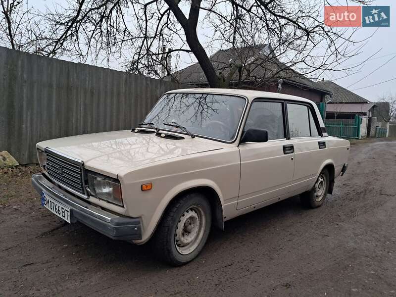 Седан ВАЗ / Lada 2107 1995 в Глухові