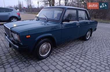 Седан ВАЗ / Lada 2107 2004 в Чорткове