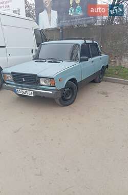 Седан ВАЗ / Lada 2107 2005 в Ужгороді