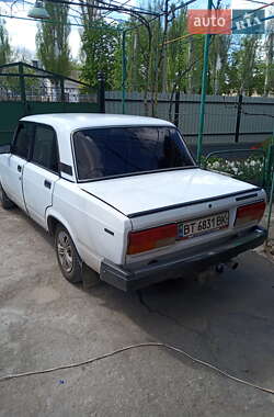 Седан ВАЗ / Lada 2107 2004 в Білозерці