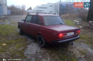 Седан ВАЗ / Lada 2107 2002 в Зборове