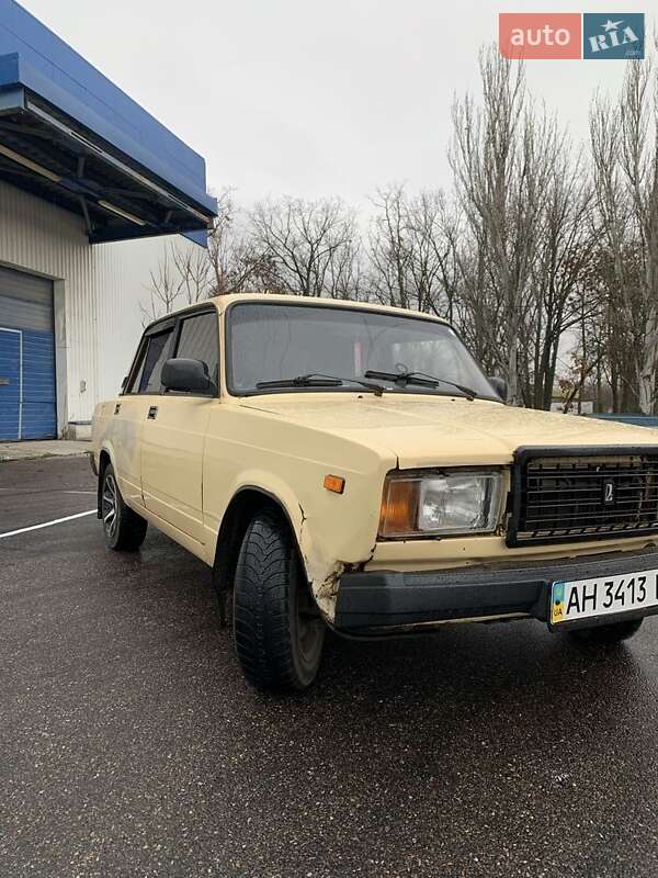 Седан ВАЗ / Lada 2107 1988 в Миколаєві