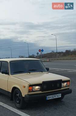 Седан ВАЗ / Lada 2107 1988 в Дніпрі