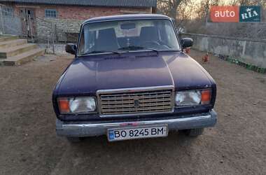 Седан ВАЗ / Lada 2107 2003 в Чемеровцах